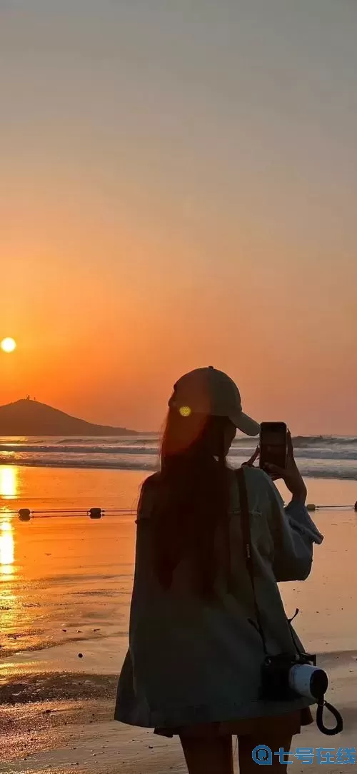 星空下的夢幻之旅：天美在線的奇妙世界