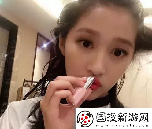 24小時(shí)不間斷！‘黑料不打烊吃瓜猛爆料’揭秘明星隱秘生活！