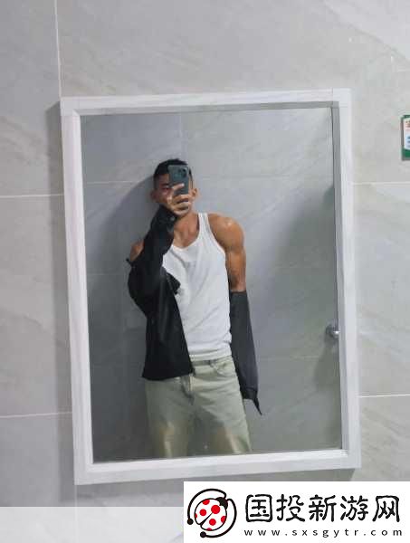 腹肌體育生放煙花全面展示1.綻放青春