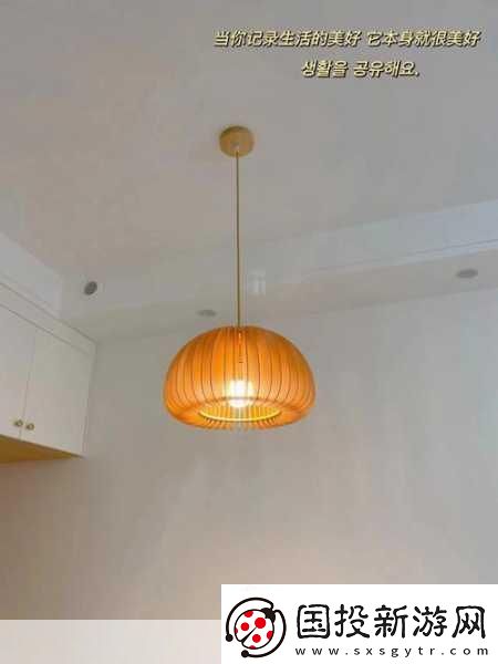 適合二人看的小電影南瓜視覺感超強(qiáng)：1.南瓜夜語：兩顆心的視覺交響曲