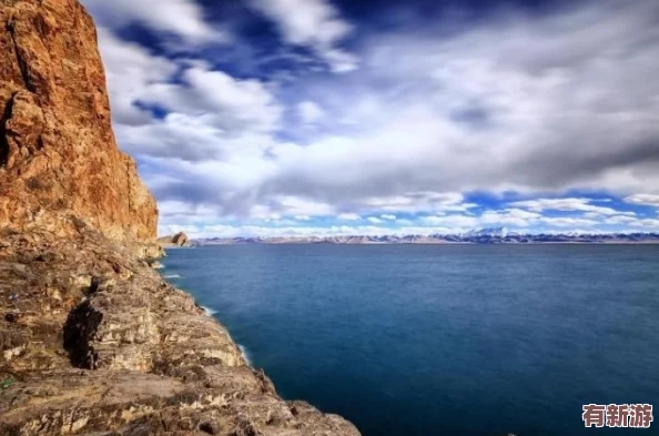 天堂資源：探索人類對自然的渴望和追求-發(fā)現(xiàn)心靈的寧靜與安寧