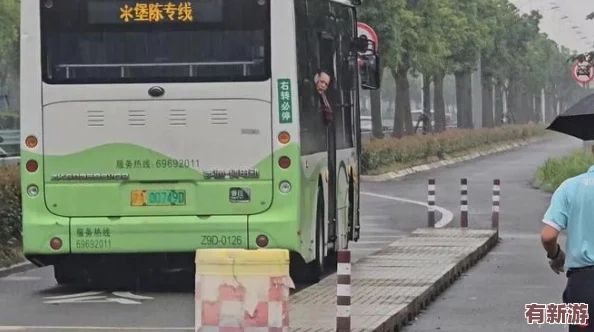 公交車站避雨1~4