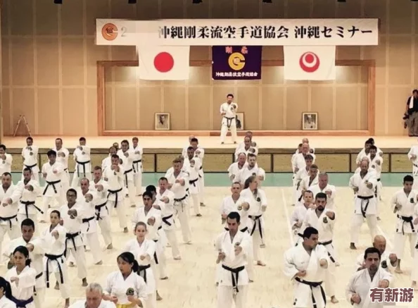 老師脫-讓學(xué)生摸-日本：2024年東京奧運(yùn)會(huì)前夕-教育與文化碰撞的新挑戰(zhàn)