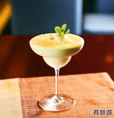 牛奶冰塊酒精-黃：理解其獨(dú)特風(fēng)味與調(diào)制技巧-帶你領(lǐng)略新飲品的魅力