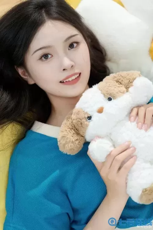 暴躁CSGO妹子免費：游戲中的激情與挑戰(zhàn)