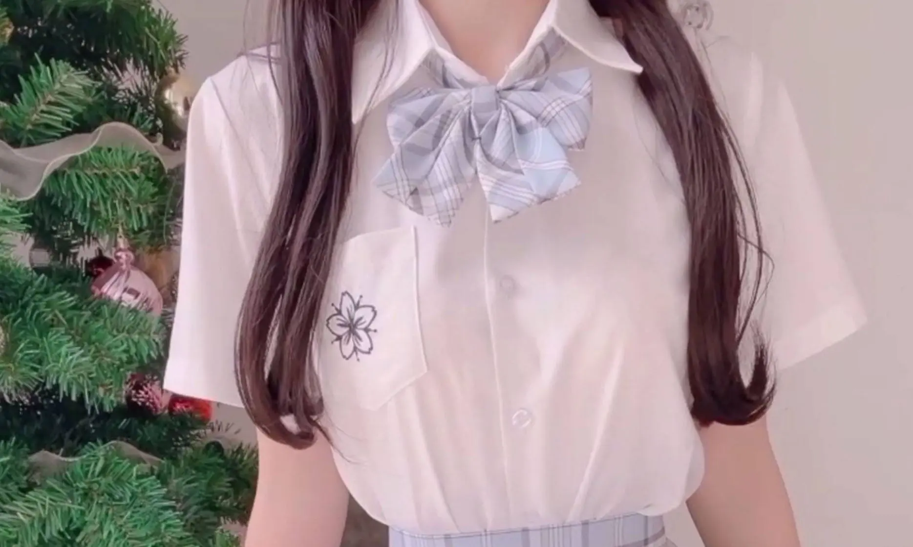 芋圓呀呀j(luò)k制服視頻資源：青春富有活力