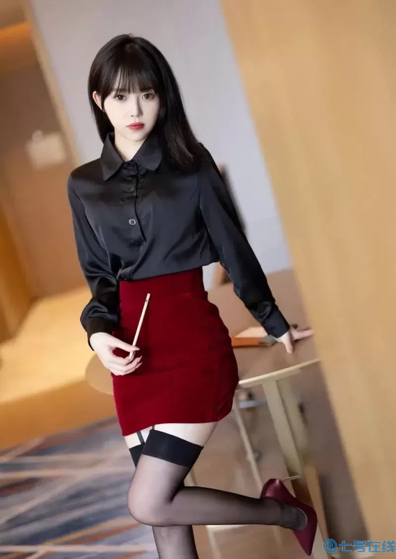 荒野大鏢客2小姐姐嘿嘿怎么觸發(fā)：全面解析游戲中的互動機制