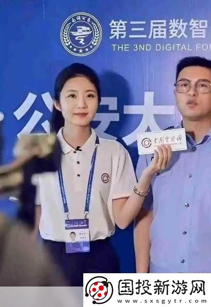 51吃瓜張津瑜：1.-張津瑜揭秘：絡吃瓜文化的背后真相