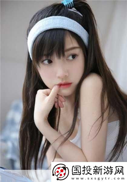 YSL千人千色：探索個(gè)性化妝的無限可能