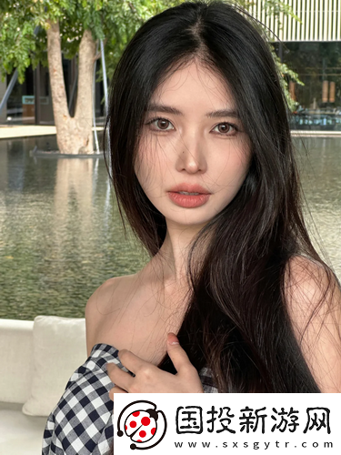 久久久久97國產(chǎn)精華液好用嗎：網(wǎng)紅精華液的秘密-真相大揭秘！