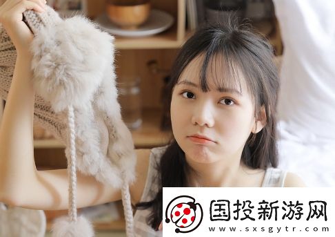 性潮噴xxxxxhdⅹ水多紋身超真實視覺效果震撼全場友：身臨其境般的感受！