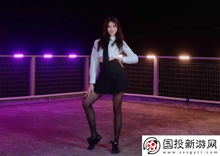 B站暴躁姐的舞蹈風(fēng)格分析：獨(dú)特魅力所在