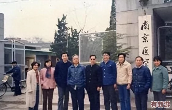 白天做兄弟晚上做夫妻怎么回復-探討這種關系的復雜性與情感界限-分享個人看法與建議