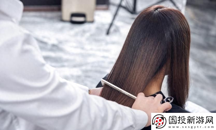 我在理發(fā)店截了一頓視頻：-一場意外的發(fā)型變化