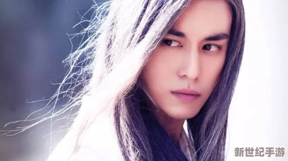 藥老照顧深山里懷孕的薰兒