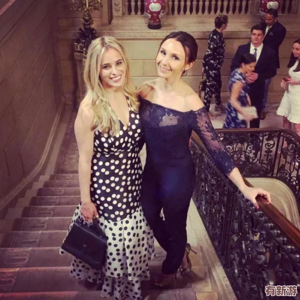 成人富二代視頻網