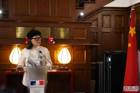 張律渝和呂總?cè)壳?></p><p>面對這樣的未來挑戰(zhàn)，張律渝與呂總的團隊如何準備？公眾期待著這兩位杰出人物的更多創(chuàng)作與合作，進一步推進藝術與商業(yè)領域的深度融合。他們的故事激勵著更多的創(chuàng)作者與企業(yè)家探索新的可能性。</p>
	       
                </div>
                <div   id=