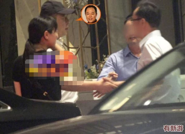 坤坤和桃子碰到一起視頻引發(fā)熱議-網(wǎng)友紛紛討論兩人互動背后的故事與意義