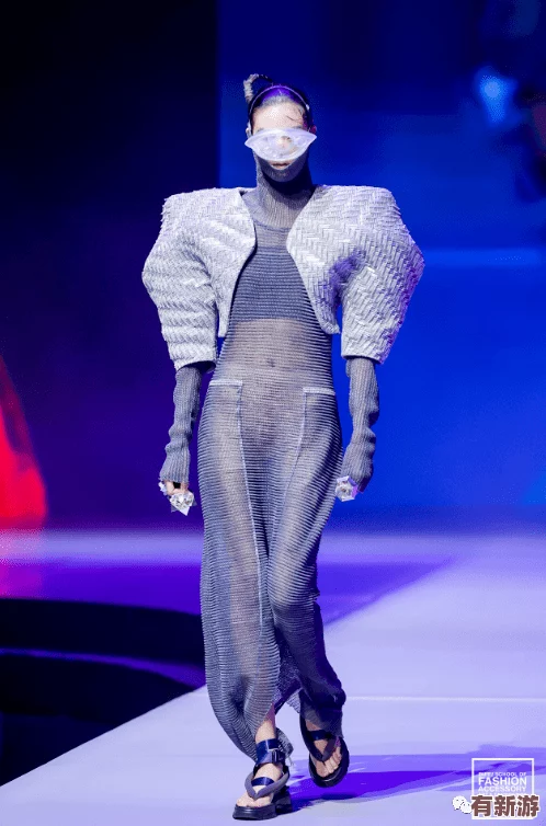 17c.-事半功倍-揭示了這一時(shí)期的文化與科技成就如何影響社會(huì)發(fā)展與人們生活方式的變遷