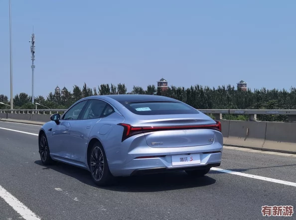 小天水電工硬小天于越野外求生