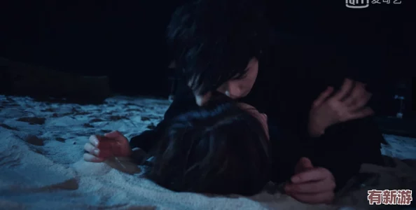 毛片多多＂背后隱藏的秘密：知名導(dǎo)演與女主角私下關(guān)系曝光-引發(fā)網(wǎng)友熱議和討論！