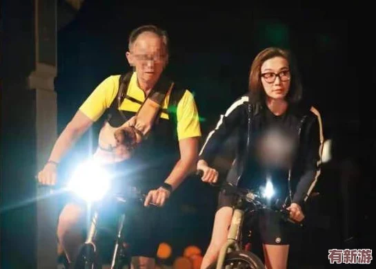 HL網(wǎng)爆料：某知名明星與神秘富豪深夜約會(huì)-疑似戀情曝光引發(fā)網(wǎng)友熱議！