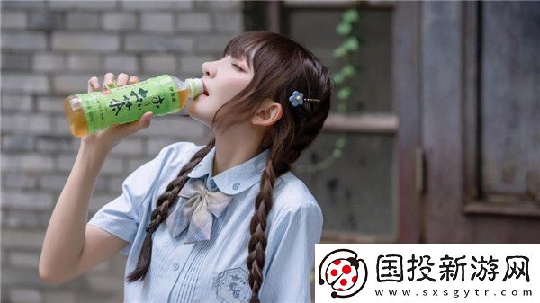 吃胸吃邊膜60分鐘視頻美女版